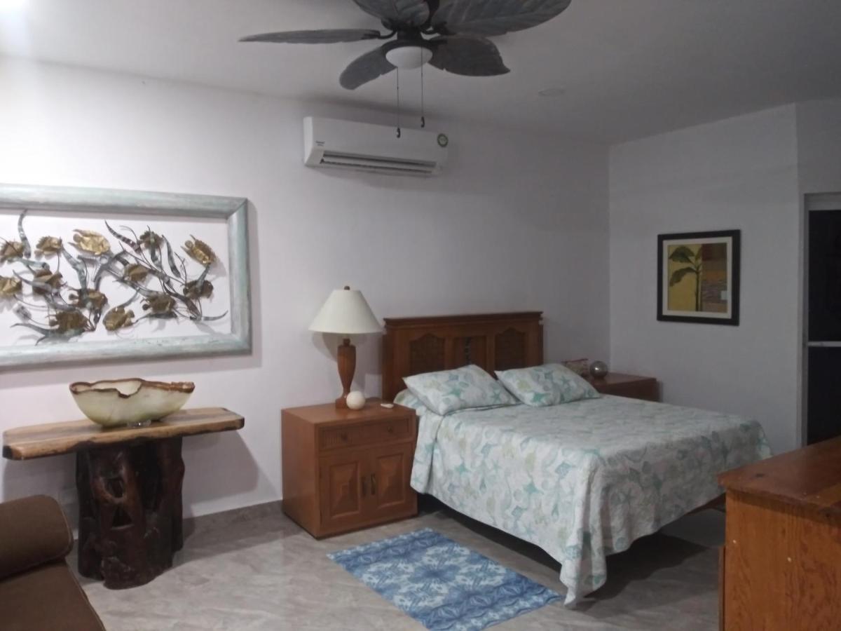 Balcones Apartment *